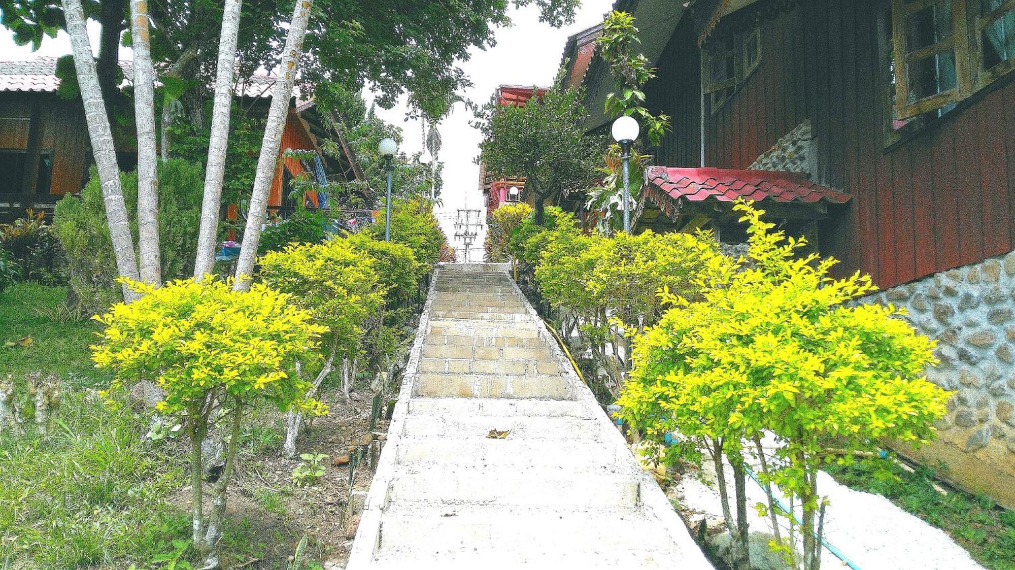 Mitkhoonyoum Hotel Ban Khun Yuam Exterior foto